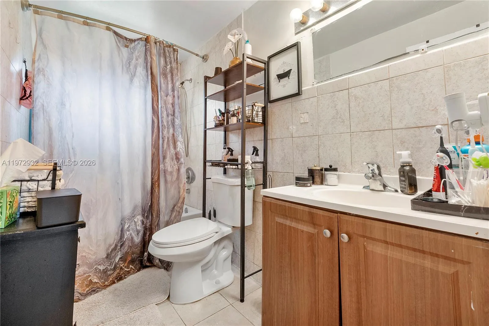 1563 Ne 148th St, Miami, Florida 33161, Miami, Florida 33161, ,Residential Income,For Sale,1563 Ne 148th St, Miami, Florida 33161,A11972932