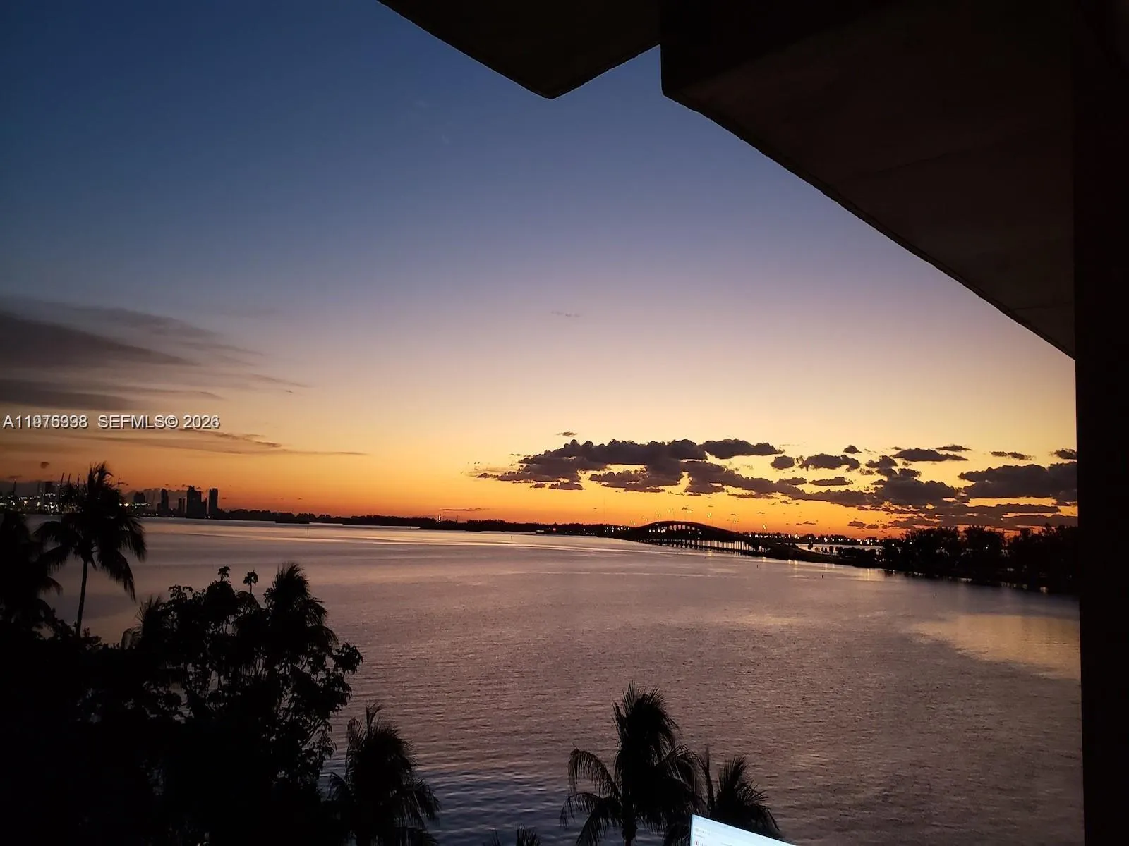 2451 Brickell Ave 18f, Miami, Florida 33129, Miami, Florida 33129, 1 Bedroom Bedrooms, ,1 BathroomBathrooms,Residential Lease,For Rent,2451 Brickell Ave 18f, Miami, Florida 33129,A11976398