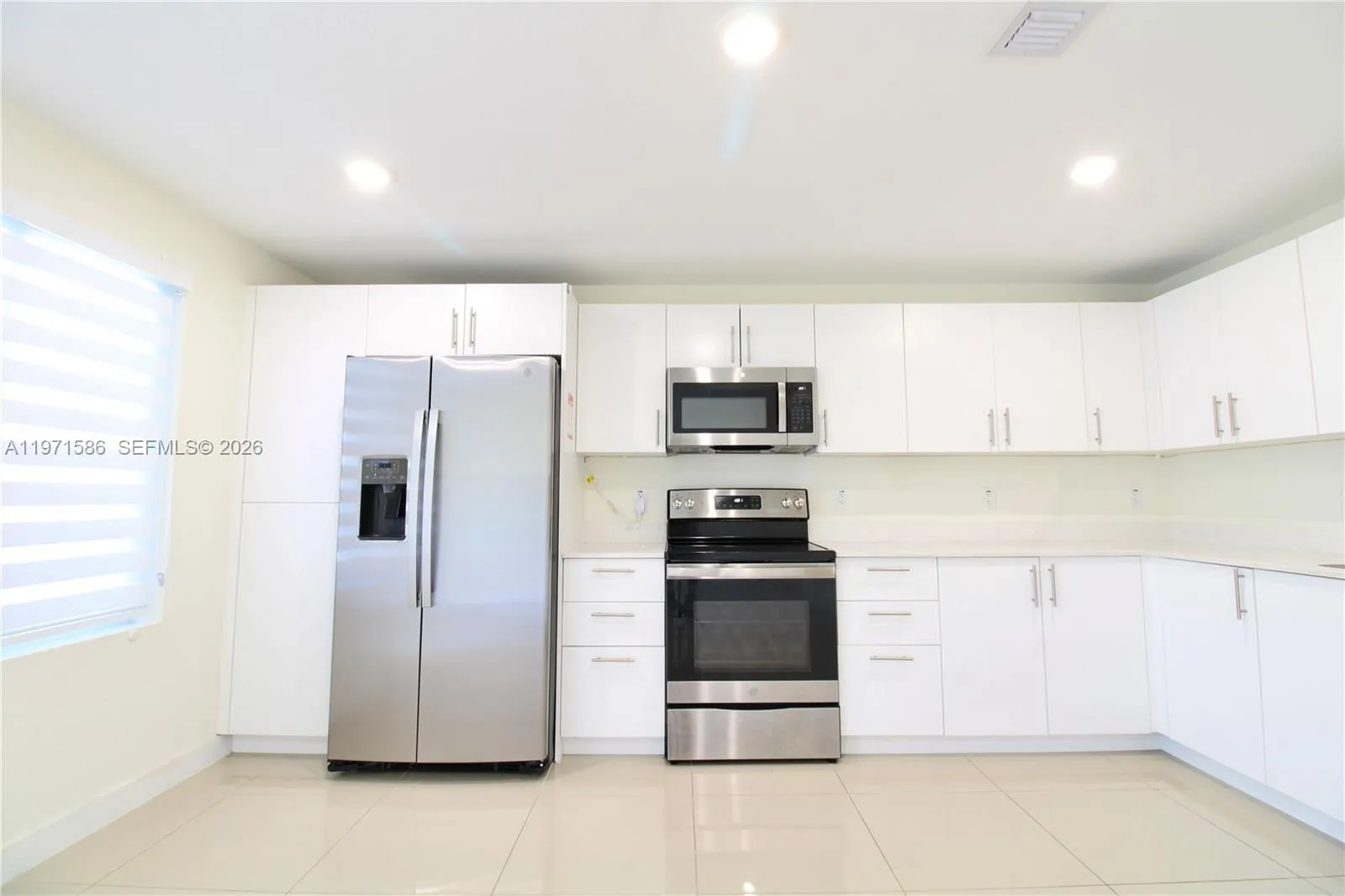 25875 Sw 145th Ave, Homestead, Florida 33032, Homestead, Florida 33032, 3 Bedrooms Bedrooms, ,2 BathroomsBathrooms,Residential Lease,For Rent,25875 Sw 145th Ave, Homestead, Florida 33032,A11971586
