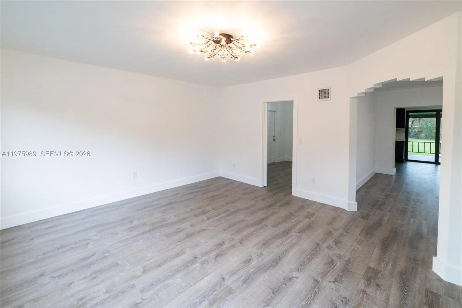 3401 Sw 17th St 3401, Miami, Florida 33145, Miami, Florida 33145, 4 Bedrooms Bedrooms, ,2 BathroomsBathrooms,Residential Lease,For Rent,3401 Sw 17th St 3401, Miami, Florida 33145,A11975989