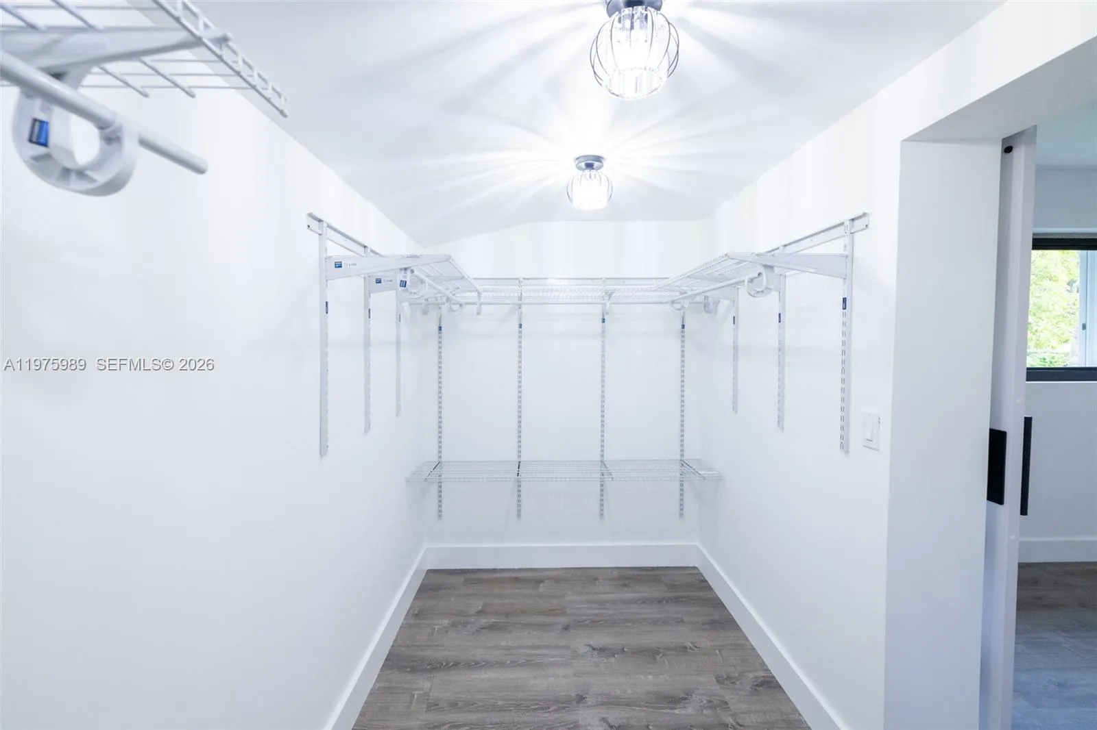 3401 Sw 17th St 3401, Miami, Florida 33145, Miami, Florida 33145, 4 Bedrooms Bedrooms, ,2 BathroomsBathrooms,Residential Lease,For Rent,3401 Sw 17th St 3401, Miami, Florida 33145,A11975989