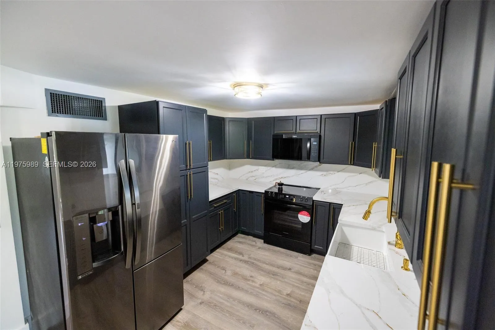 3401 Sw 17th St 3401, Miami, Florida 33145, Miami, Florida 33145, 4 Bedrooms Bedrooms, ,2 BathroomsBathrooms,Residential Lease,For Rent,3401 Sw 17th St 3401, Miami, Florida 33145,A11975989