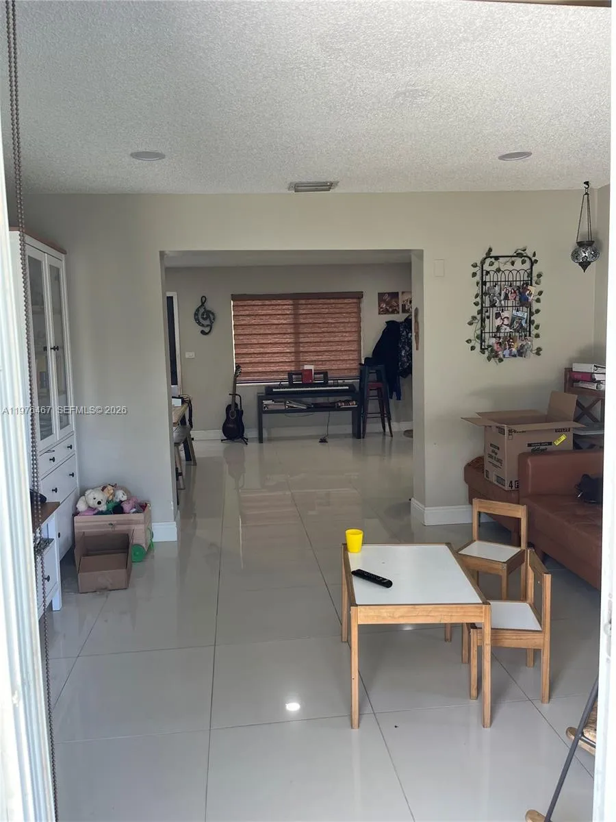 20125 Sw 106th Ave, Cutler Bay, Florida 33189, Cutler Bay, Florida 33189, 3 Bedrooms Bedrooms, 1 Room Rooms,2 BathroomsBathrooms,Residential,For Sale,20125 Sw 106th Ave, Cutler Bay, Florida 33189,A11976467