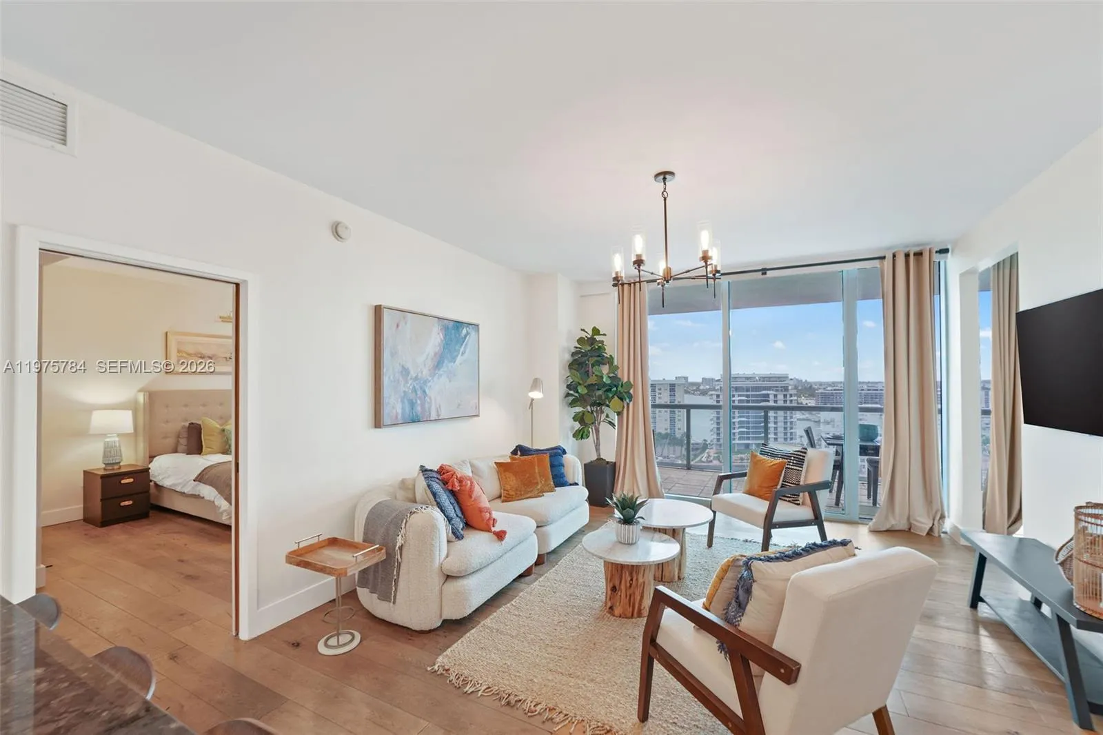 6799 Collins Ave 1506, Miami Beach, Florida 33141, Miami Beach, Florida 33141, 2 Bedrooms Bedrooms, ,2 BathroomsBathrooms,Residential Lease,For Rent,6799 Collins Ave 1506, Miami Beach, Florida 33141,A11975784