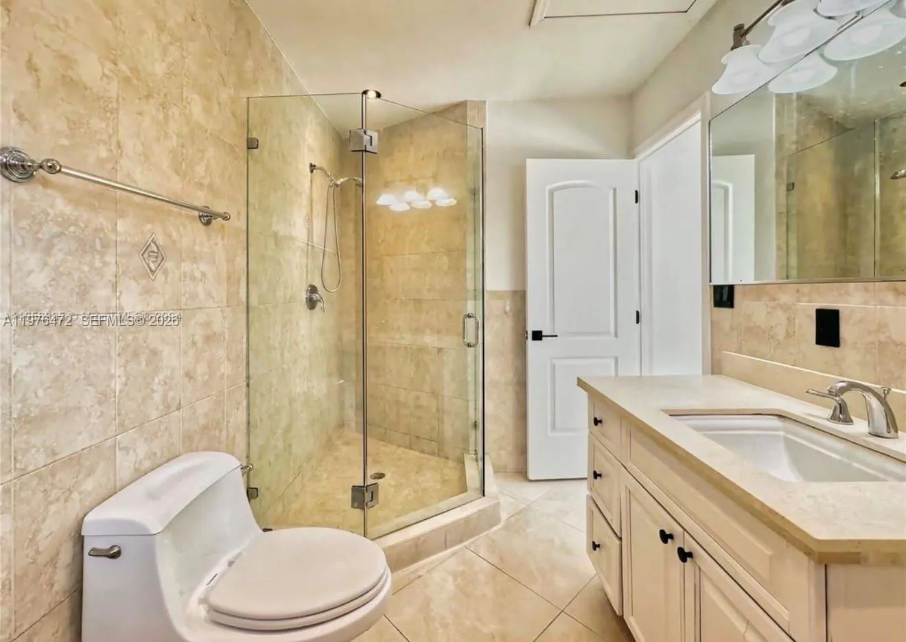 21020 Ne 18th Ct, Miami, Florida 33179, Miami, Florida 33179, 4 Bedrooms Bedrooms, ,2 BathroomsBathrooms,Residential Lease,For Rent,21020 Ne 18th Ct, Miami, Florida 33179,A11976472