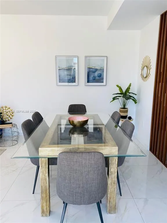 1501 N 17th Ave, Hollywood, Florida 33020, Hollywood, Florida 33020, ,Residential Income,For Sale,1501 N 17th Ave, Hollywood, Florida 33020,A11976490