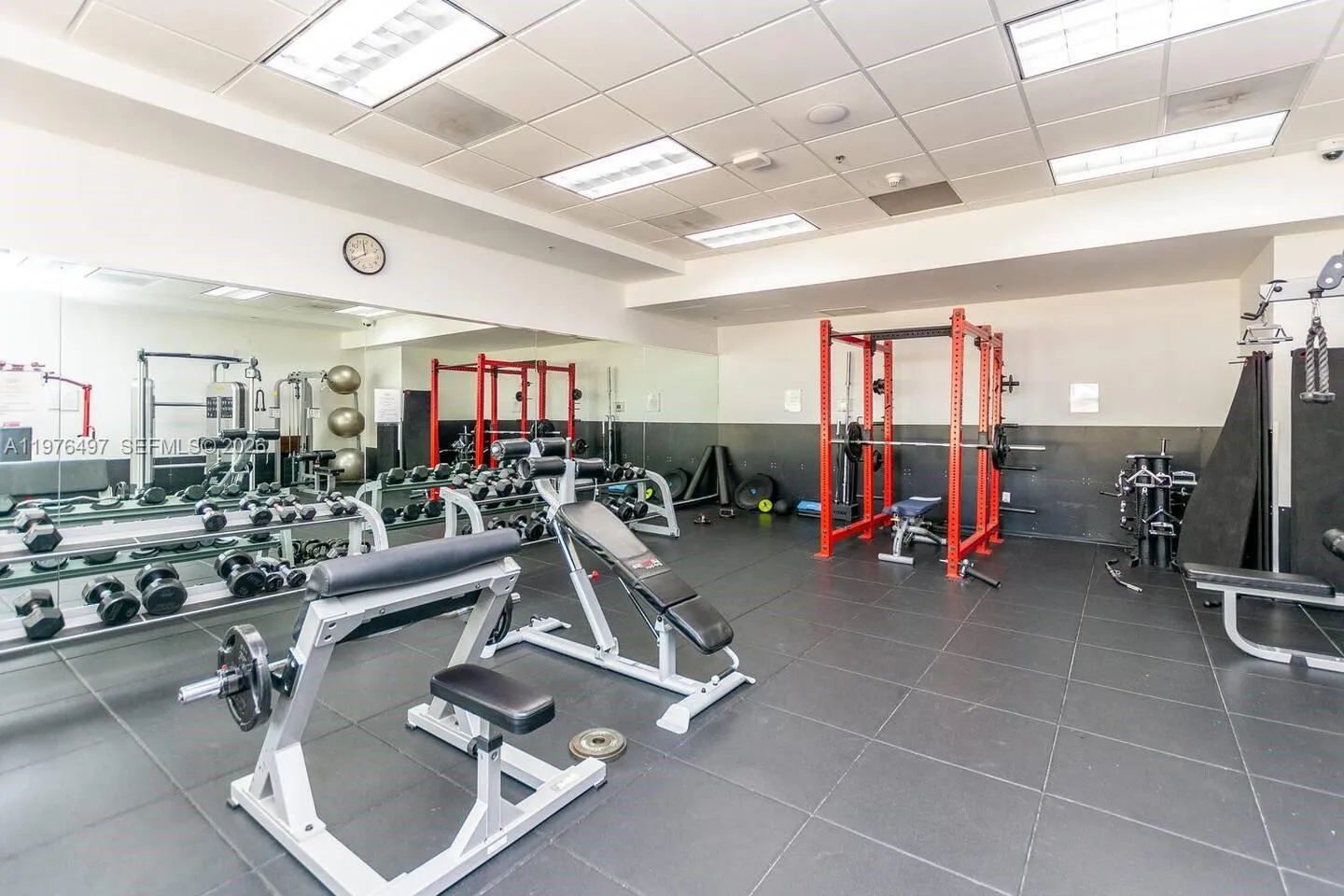 1200 Brickell Bay Dr 1621, Miami, Florida 33131, Miami, Florida 33131, 1 Bedroom Bedrooms, ,1 BathroomBathrooms,Residential Lease,For Rent,1200 Brickell Bay Dr 1621, Miami, Florida 33131,A11976497