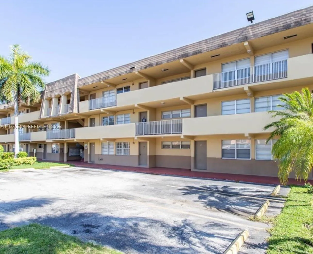 11005 Sw 1st St 107, Sweetwater, Florida 33174, Sweetwater, Florida 33174, 2 Bedrooms Bedrooms, ,1 BathroomBathrooms,Residential Lease,For Rent,11005 Sw 1st St 107, Sweetwater, Florida 33174,A11976504