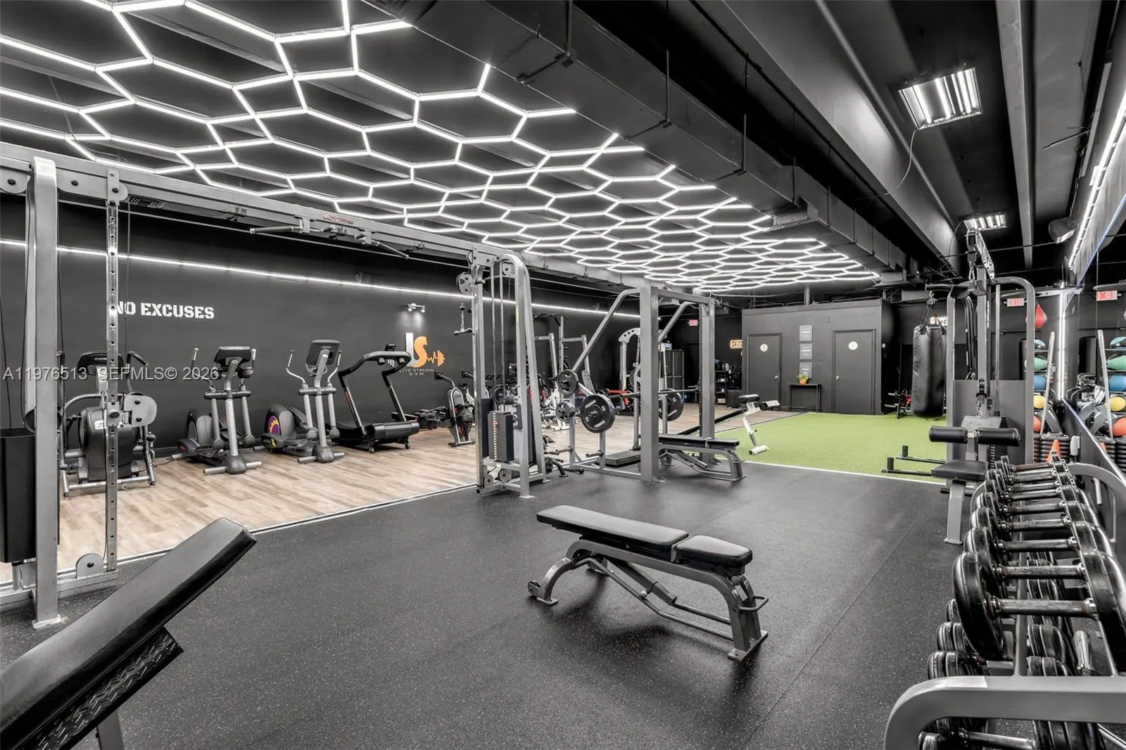 Hialeah, Florida 33012, ,Business Opportunity,For Sale,A11976513