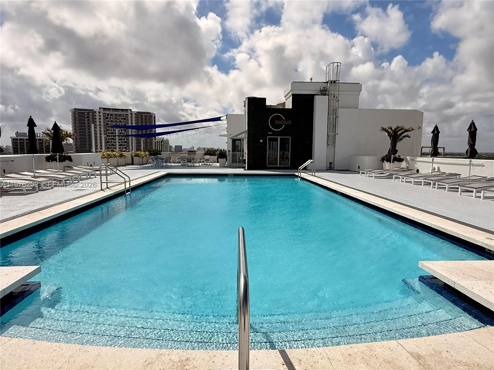 1830 Radius Dr 817, Hollywood, Florida 33020, Hollywood, Florida 33020, 1 Bedroom Bedrooms, ,1 BathroomBathrooms,Residential Lease,For Rent,1830 Radius Dr 817, Hollywood, Florida 33020,A11976252