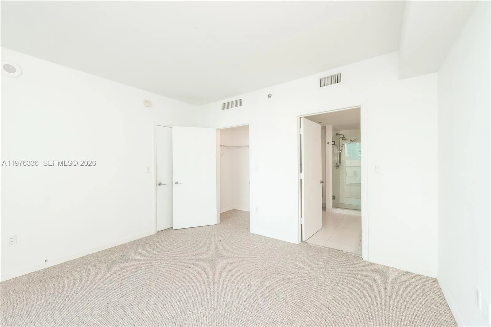 500 Brickell Av 1505, Miami, Florida 33131, Miami, Florida 33131, 2 Bedrooms Bedrooms, ,2 BathroomsBathrooms,Residential Lease,For Rent,500 Brickell Av 1505, Miami, Florida 33131,A11976336