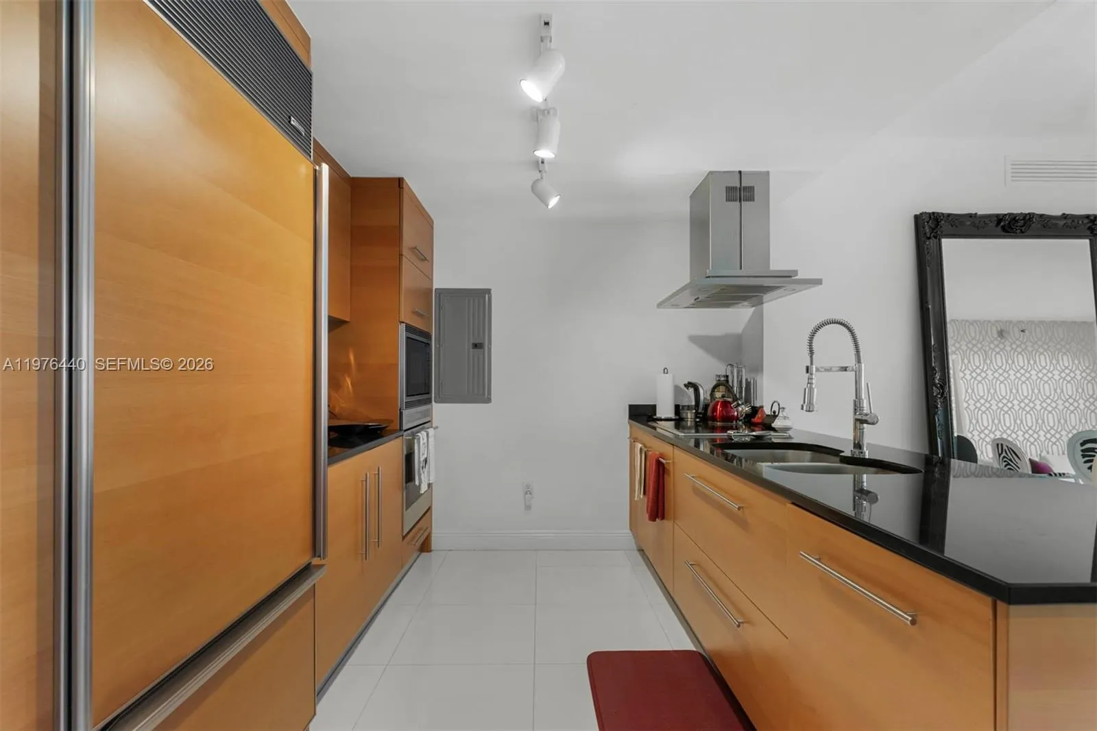 495 Brickell Ave 805, Miami, Florida 33131, Miami, Florida 33131, 2 Bedrooms Bedrooms, ,2 BathroomsBathrooms,Residential,For Sale,495 Brickell Ave 805, Miami, Florida 33131,A11976440