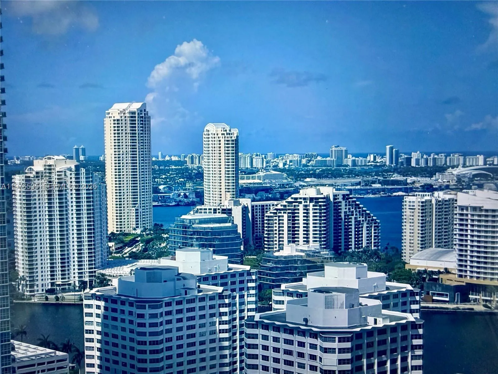 1060 Brickell Ave 3205, Miami, Florida 33131, Miami, Florida 33131, 1 Bedroom Bedrooms, ,1 BathroomBathrooms,Residential Lease,For Rent,1060 Brickell Ave 3205, Miami, Florida 33131,A11976535