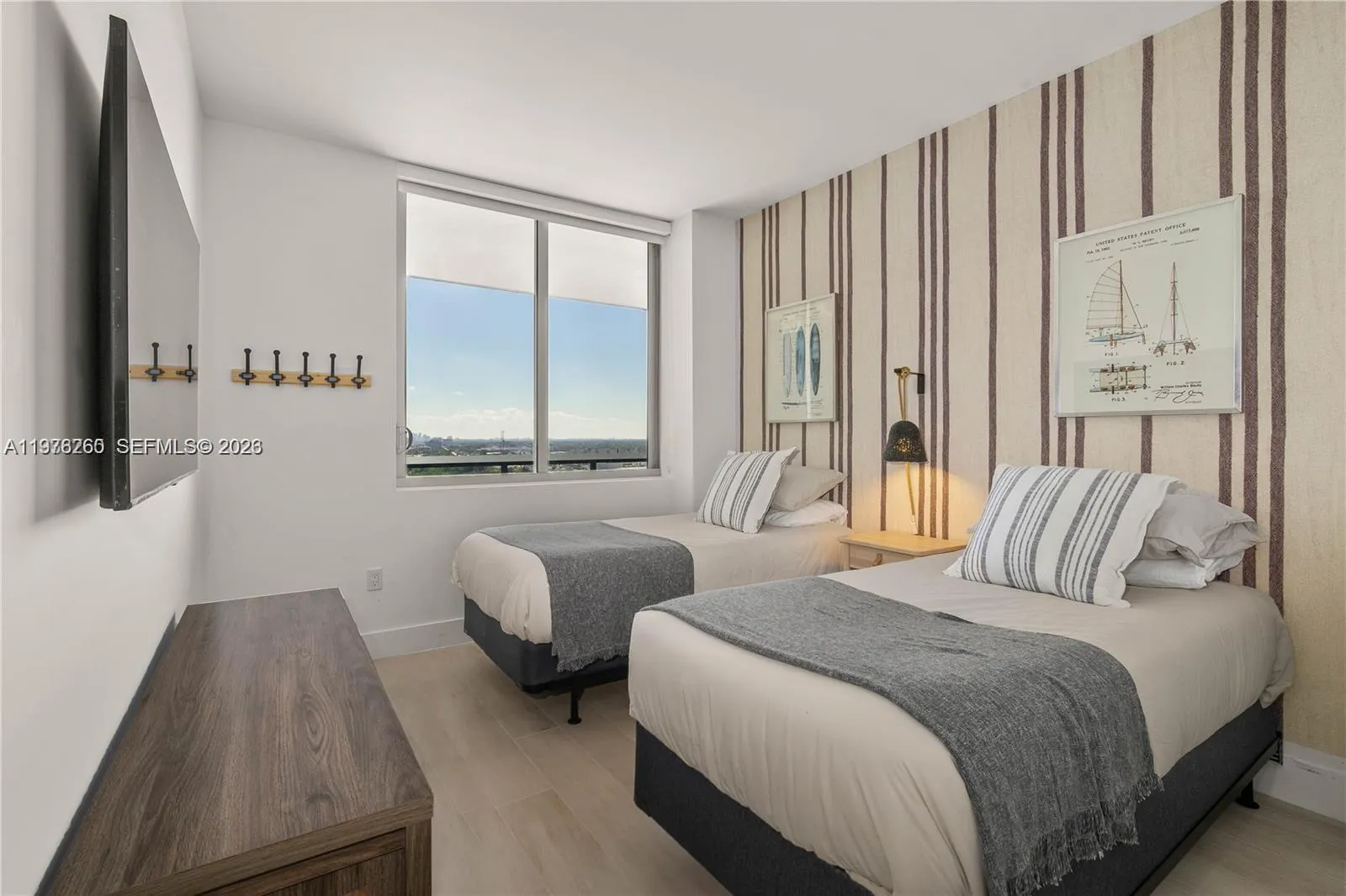 16385 Biscayne Blvd 2406, North Miami Beach, Flori, North Miami Beach, Florida 33160, 2 Bedrooms Bedrooms, ,2 BathroomsBathrooms,Residential Lease,For Rent,16385 Biscayne Blvd 2406, North Miami Beach, Flori,A11976260