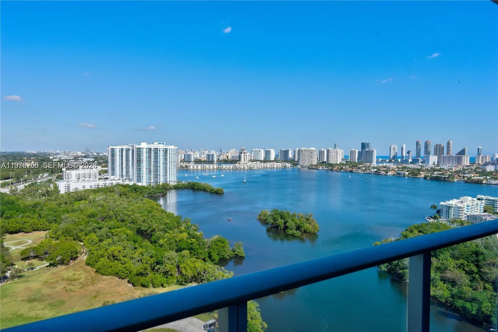 16385 Biscayne Blvd 2406, North Miami Beach, Flori, North Miami Beach, Florida 33160, 2 Bedrooms Bedrooms, ,2 BathroomsBathrooms,Residential Lease,For Rent,16385 Biscayne Blvd 2406, North Miami Beach, Flori,A11976260