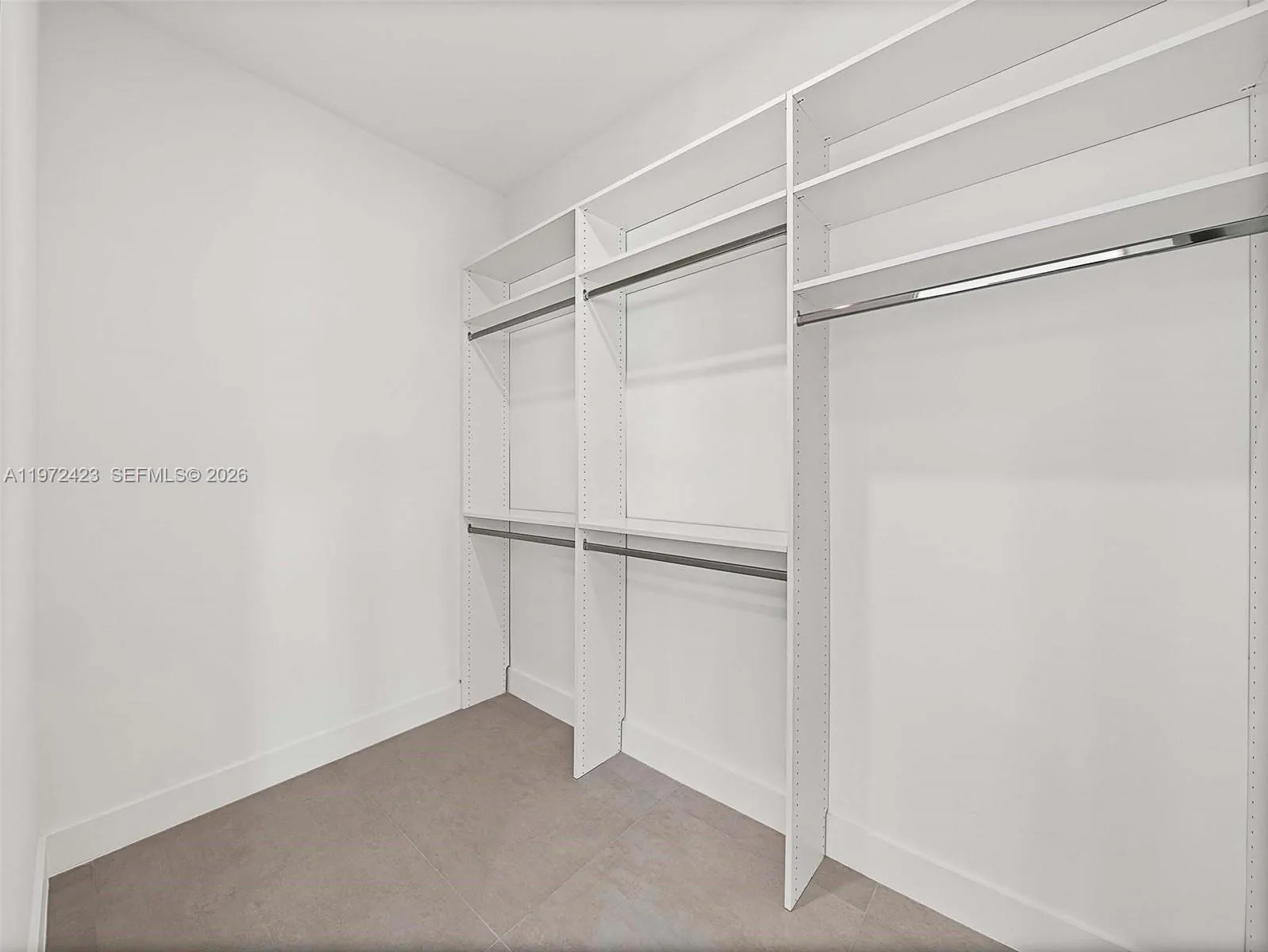 5718 Ashwood Cir W 5718, Hollywood, Florida 33312, Hollywood, Florida 33312, 5 Bedrooms Bedrooms, ,5 BathroomsBathrooms,Residential Lease,For Rent,5718 Ashwood Cir W 5718, Hollywood, Florida 33312,A11972423