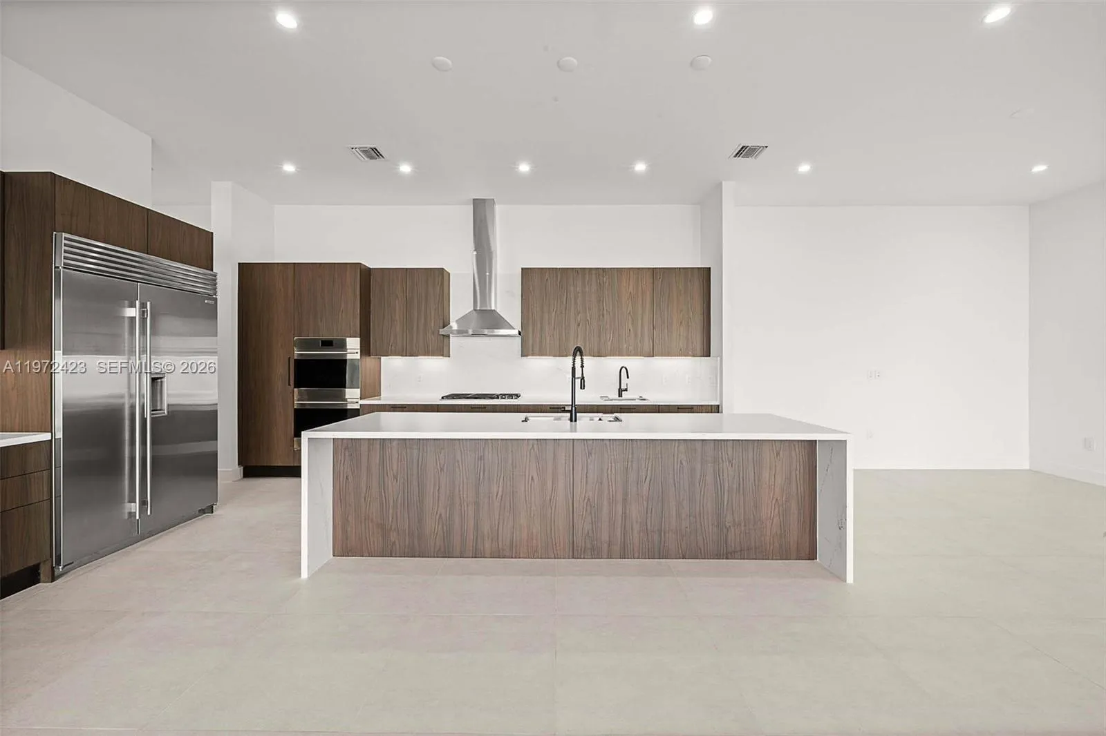 5718 Ashwood Cir W 5718, Hollywood, Florida 33312, Hollywood, Florida 33312, 5 Bedrooms Bedrooms, ,5 BathroomsBathrooms,Residential Lease,For Rent,5718 Ashwood Cir W 5718, Hollywood, Florida 33312,A11972423