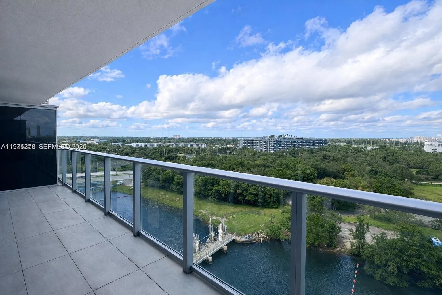 16385 Biscayne Blvd 1102, North Miami Beach, Flori, North Miami Beach, Florida 33160, 1 Bedroom Bedrooms, ,2 BathroomsBathrooms,Residential Lease,For Rent,16385 Biscayne Blvd 1102, North Miami Beach, Flori,A11976250
