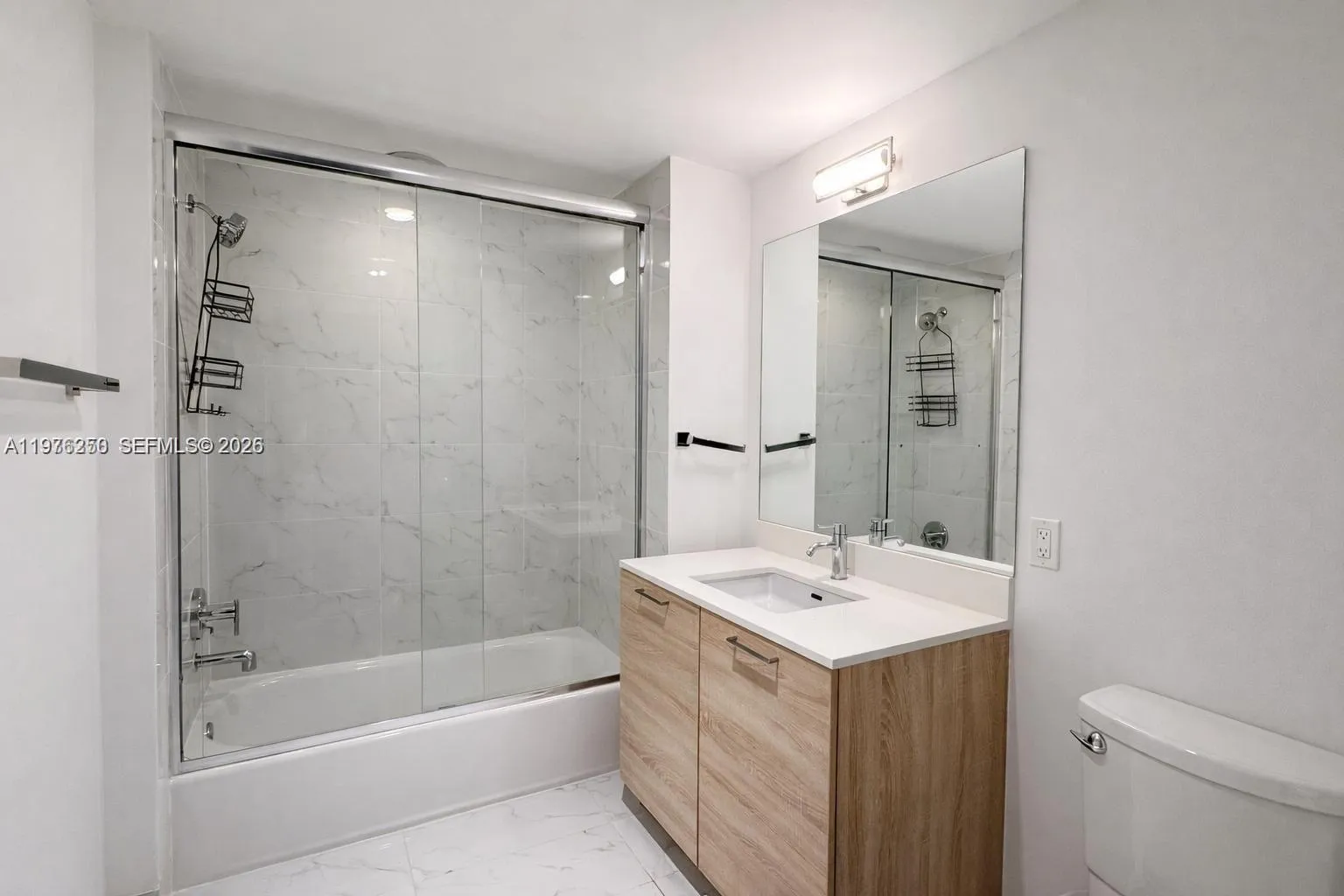 16385 Biscayne Blvd 1102, North Miami Beach, Flori, North Miami Beach, Florida 33160, 1 Bedroom Bedrooms, ,2 BathroomsBathrooms,Residential Lease,For Rent,16385 Biscayne Blvd 1102, North Miami Beach, Flori,A11976250