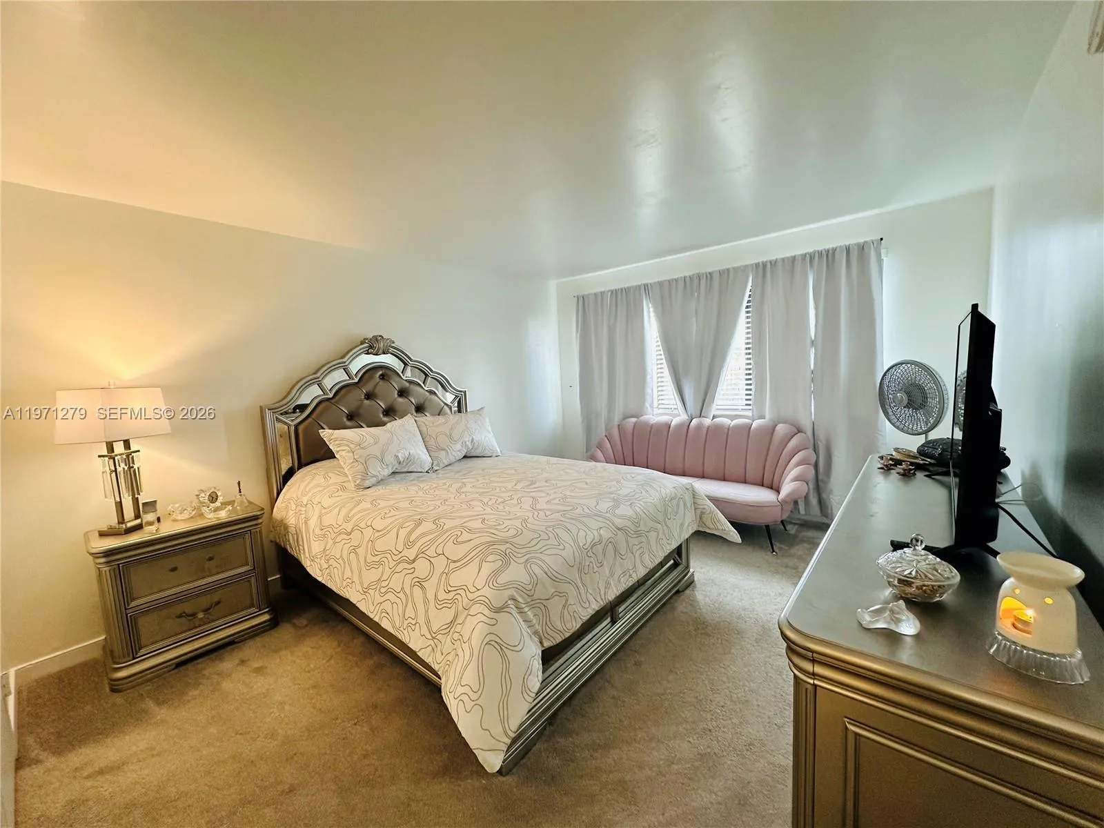 301 Golden Isles Dr 114, Hallandale Beach, Florida, Hallandale Beach, Florida 33009, 1 Bedroom Bedrooms, ,1 BathroomBathrooms,Residential Lease,For Rent,301 Golden Isles Dr 114, Hallandale Beach, Florida,A11971279
