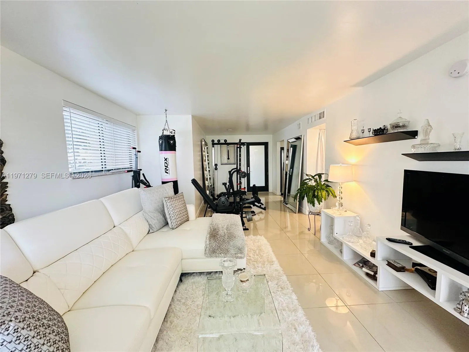 301 Golden Isles Dr 114, Hallandale Beach, Florida, Hallandale Beach, Florida 33009, 1 Bedroom Bedrooms, ,1 BathroomBathrooms,Residential Lease,For Rent,301 Golden Isles Dr 114, Hallandale Beach, Florida,A11971279