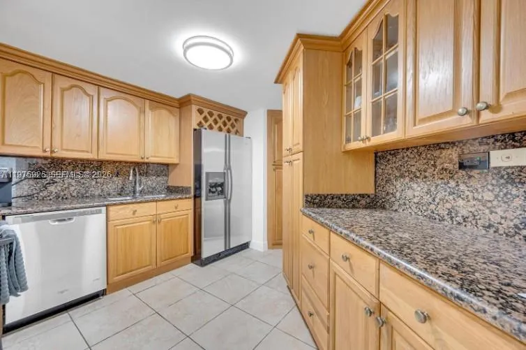 999 Brickell Bay Dr 2007, Miami, Florida 33131, Miami, Florida 33131, 1 Bedroom Bedrooms, ,1 BathroomBathrooms,Residential,For Sale,999 Brickell Bay Dr 2007, Miami, Florida 33131,A11975925