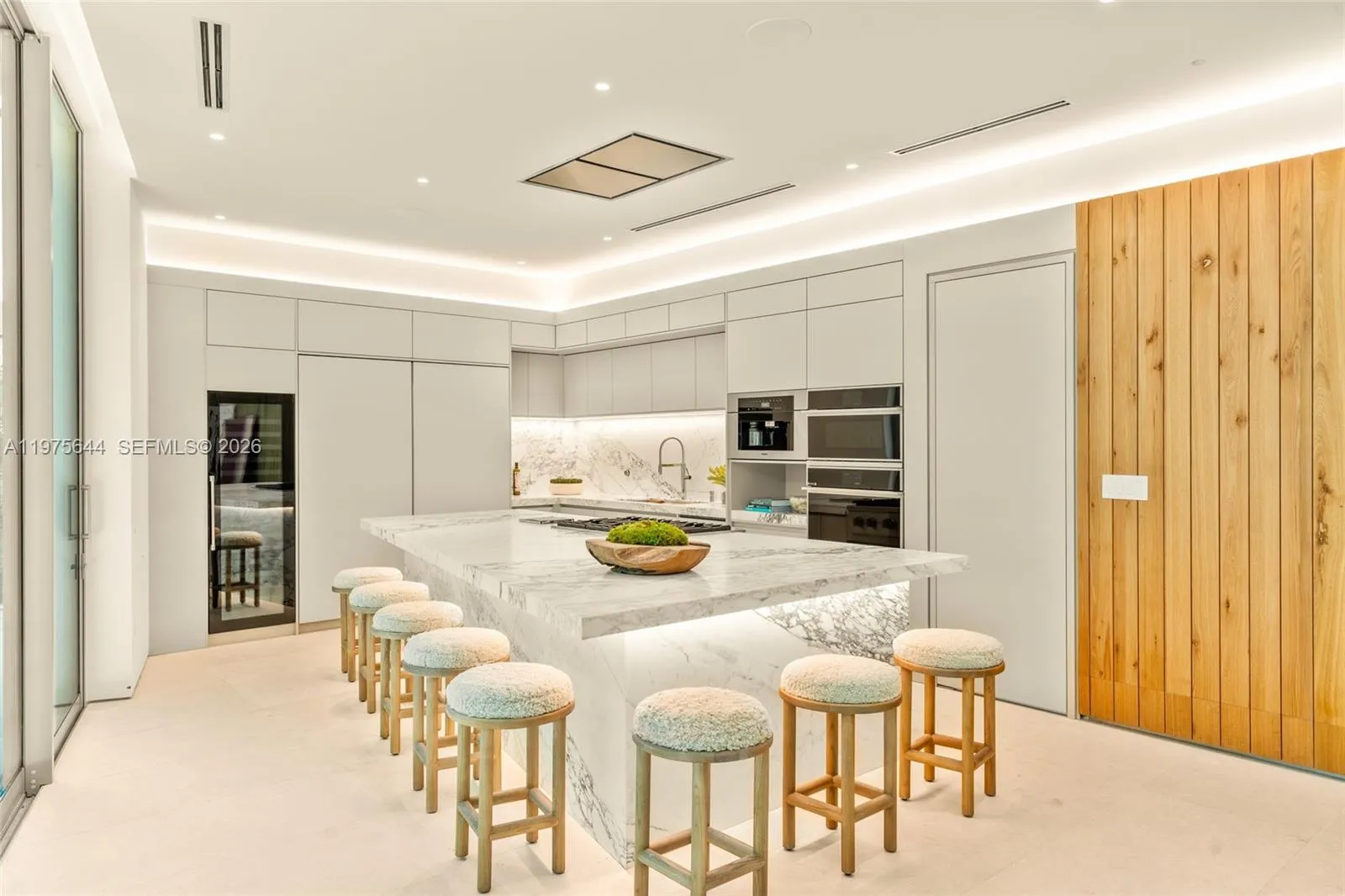 1616 Onaway Dr, Miami, Florida 33133, Miami, Florida 33133, 8 Bedrooms Bedrooms, ,8 BathroomsBathrooms,Residential,For Sale,1616 Onaway Dr, Miami, Florida 33133,A11975644