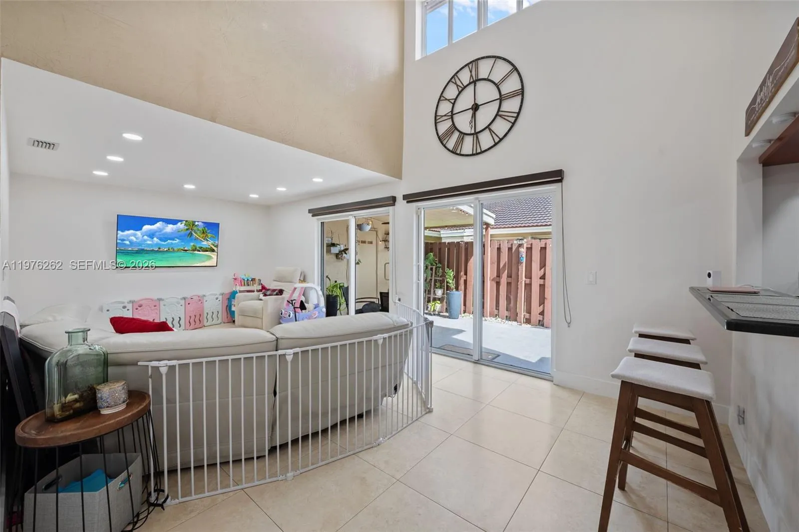 6523 Nw 170th Ln, Hialeah, Florida 33015, Hialeah, Florida 33015, 3 Bedrooms Bedrooms, ,2 BathroomsBathrooms,Residential Lease,For Rent,6523 Nw 170th Ln, Hialeah, Florida 33015,A11976262