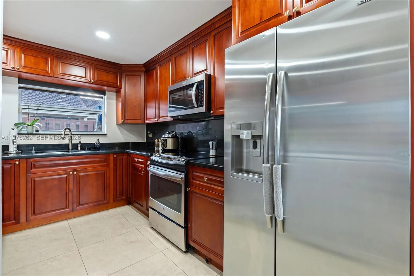 6523 Nw 170th Ln, Hialeah, Florida 33015, Hialeah, Florida 33015, 3 Bedrooms Bedrooms, ,2 BathroomsBathrooms,Residential Lease,For Rent,6523 Nw 170th Ln, Hialeah, Florida 33015,A11976262