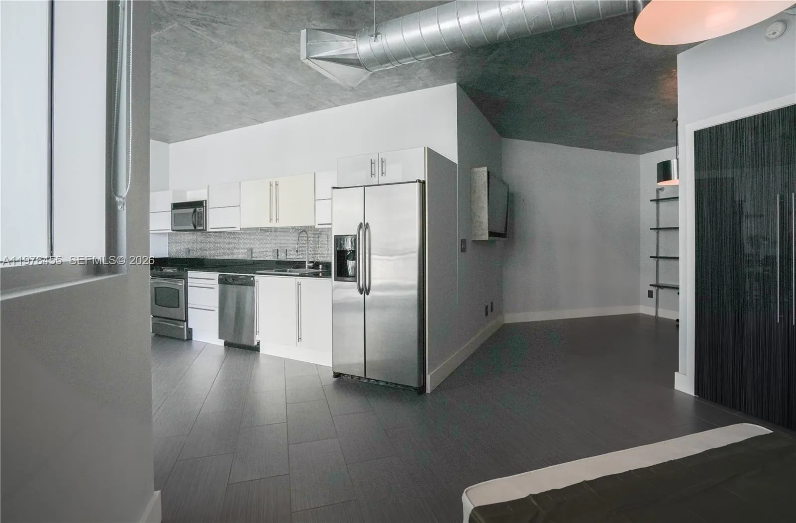 690 Sw 1st Ct 1434, Miami, Florida 33130, Miami, Florida 33130, ,1 BathroomBathrooms,Residential Lease,For Rent,690 Sw 1st Ct 1434, Miami, Florida 33130,A11976455