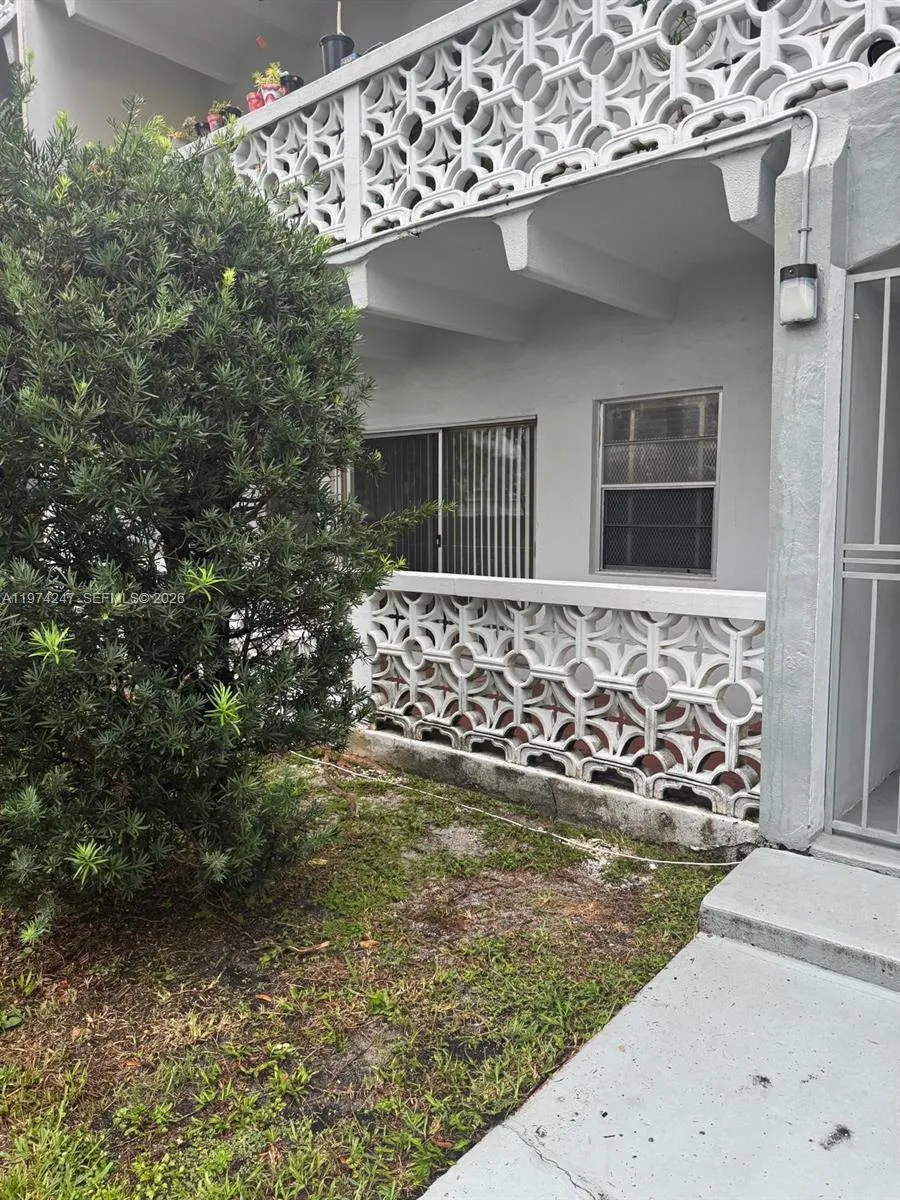 2005 Sans Souci Blvd 104, North Miami, Florida 331, North Miami, Florida 33181, 1 Bedroom Bedrooms, ,1 BathroomBathrooms,Residential Lease,For Rent,2005 Sans Souci Blvd 104, North Miami, Florida 331,A11974247