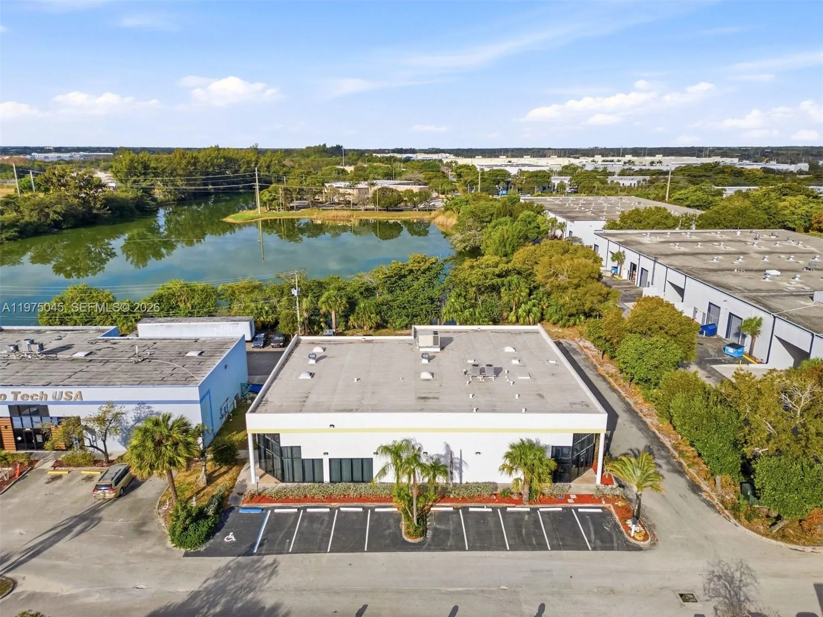 2891 Nw 22nd Ter, Pompano Beach, Florida 33069, Pompano Beach, Florida 33069, ,Commercial Lease,For Rent,2891 Nw 22nd Ter, Pompano Beach, Florida 33069,A11975045