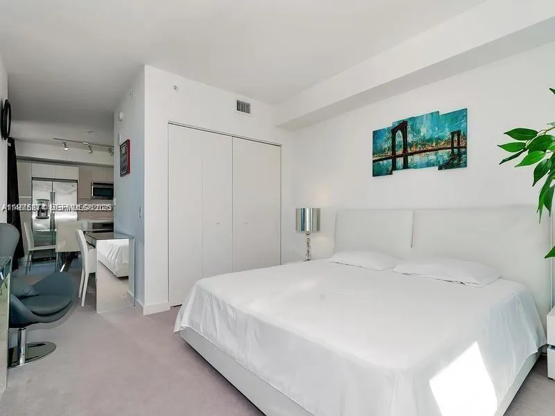 4250 Biscayne Blvd 810, Miami, Florida 33137, Miami, Florida 33137, ,1 BathroomBathrooms,Residential Lease,For Rent,4250 Biscayne Blvd 810, Miami, Florida 33137,A11975874
