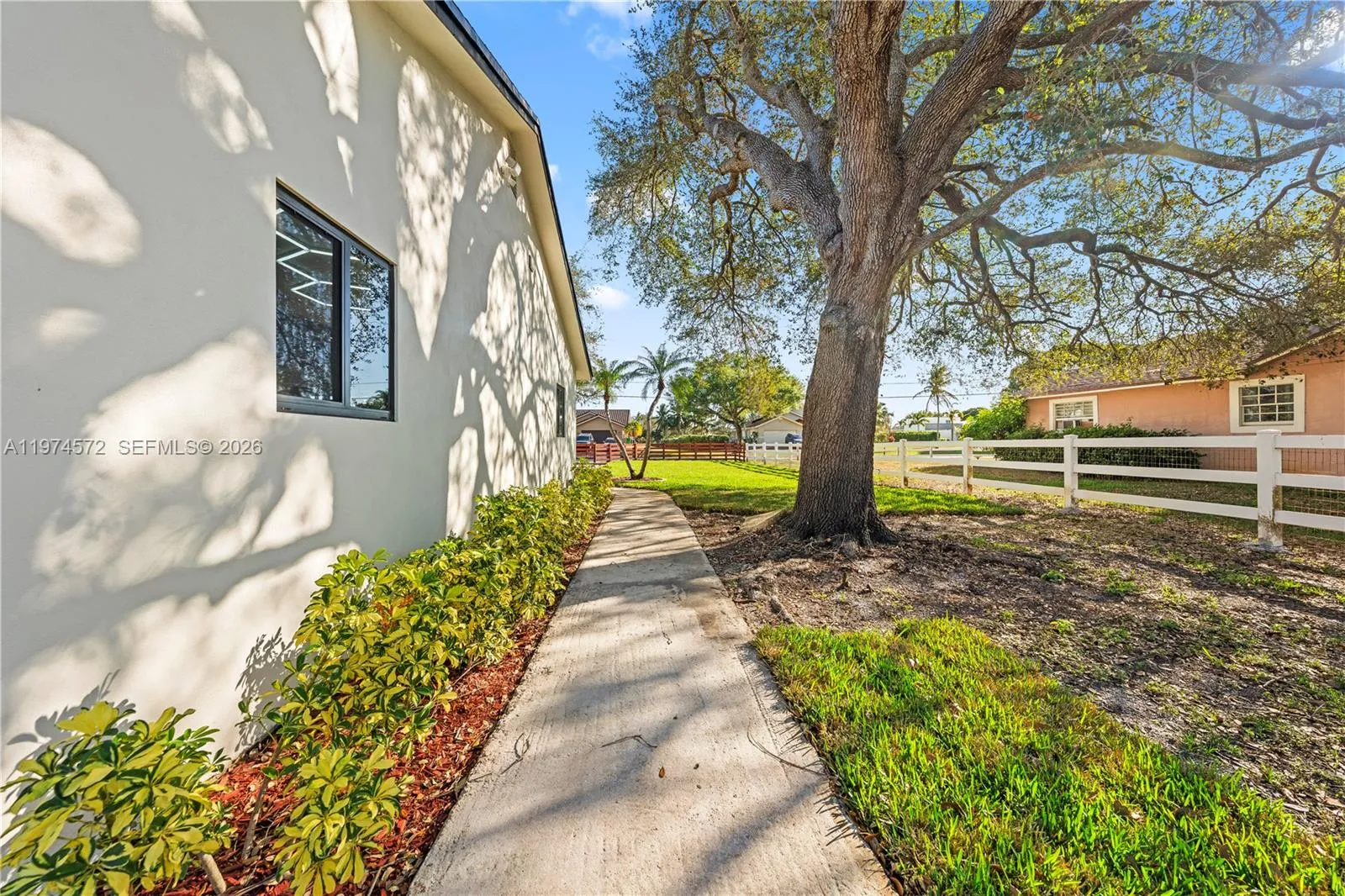 15131 Sw 31st Ct, Davie, Florida 33331, Davie, Florida 33331, 4 Bedrooms Bedrooms, ,2 BathroomsBathrooms,Residential,For Sale,15131 Sw 31st Ct, Davie, Florida 33331,A11974572