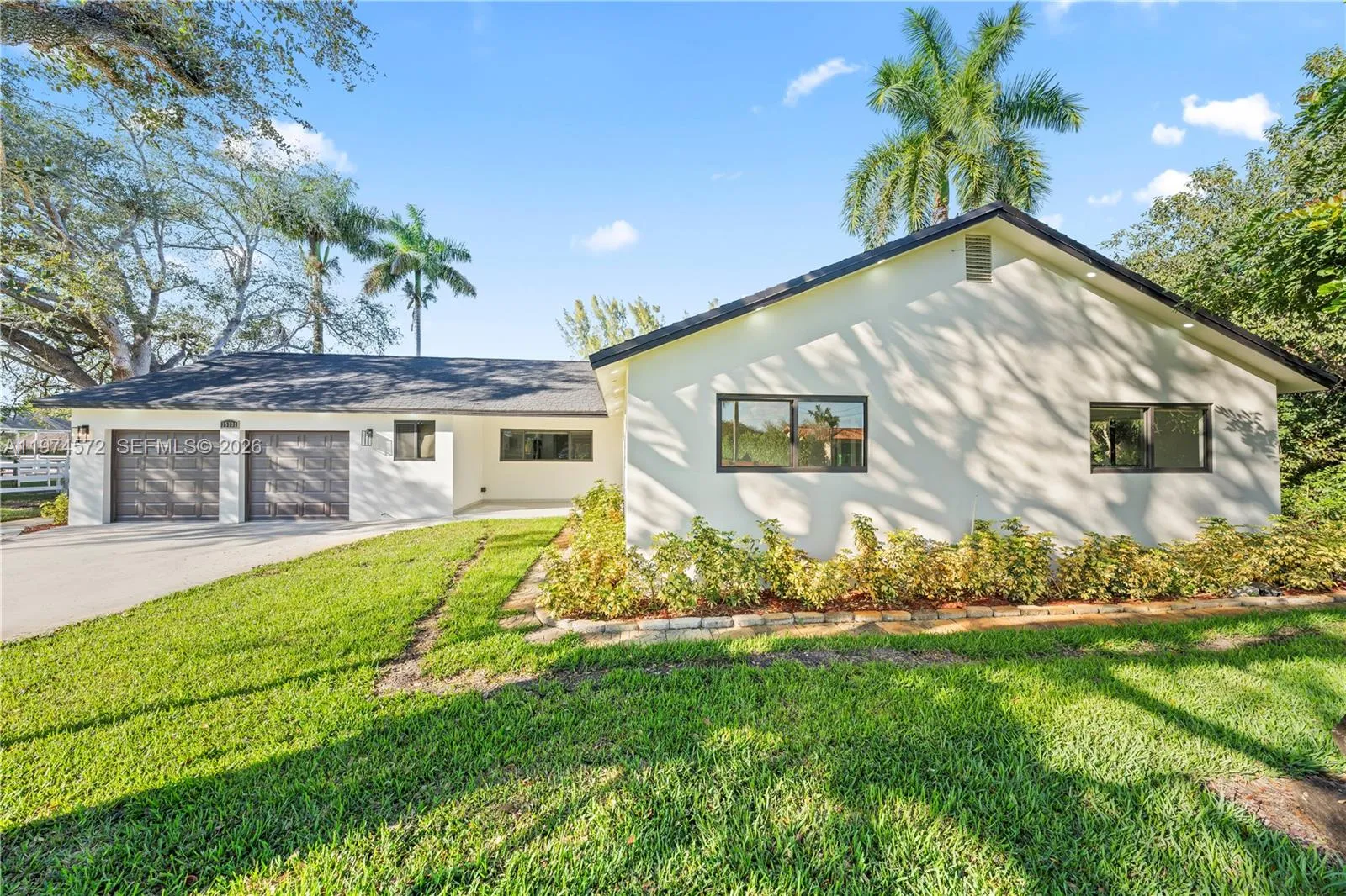 15131 Sw 31st Ct, Davie, Florida 33331, Davie, Florida 33331, 4 Bedrooms Bedrooms, ,2 BathroomsBathrooms,Residential,For Sale,15131 Sw 31st Ct, Davie, Florida 33331,A11974572