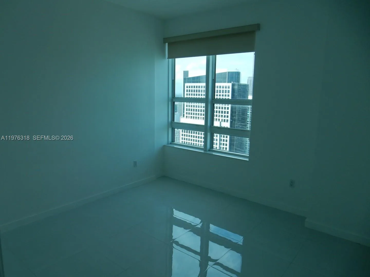 950 Brickell Bay Dr 4508, Miami, Florida 33131, Miami, Florida 33131, 1 Bedroom Bedrooms, ,1 BathroomBathrooms,Residential Lease,For Rent,950 Brickell Bay Dr 4508, Miami, Florida 33131,A11976318