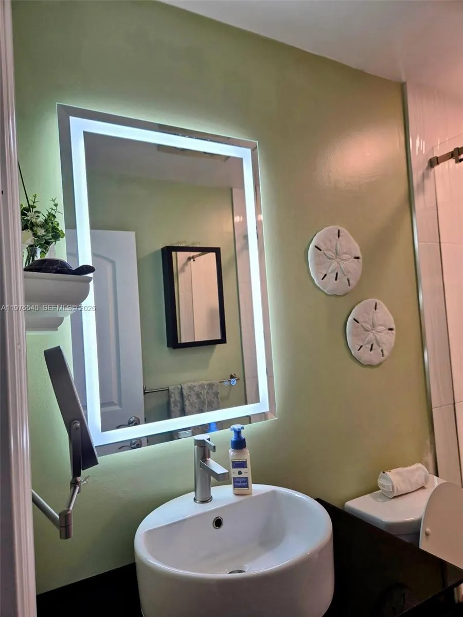 2431 Sw 82nd Ave 305, Davie, Florida 33324, Davie, Florida 33324, 2 Bedrooms Bedrooms, 2 Rooms Rooms,2 BathroomsBathrooms,Residential,For Sale,2431 Sw 82nd Ave 305, Davie, Florida 33324,A11976540