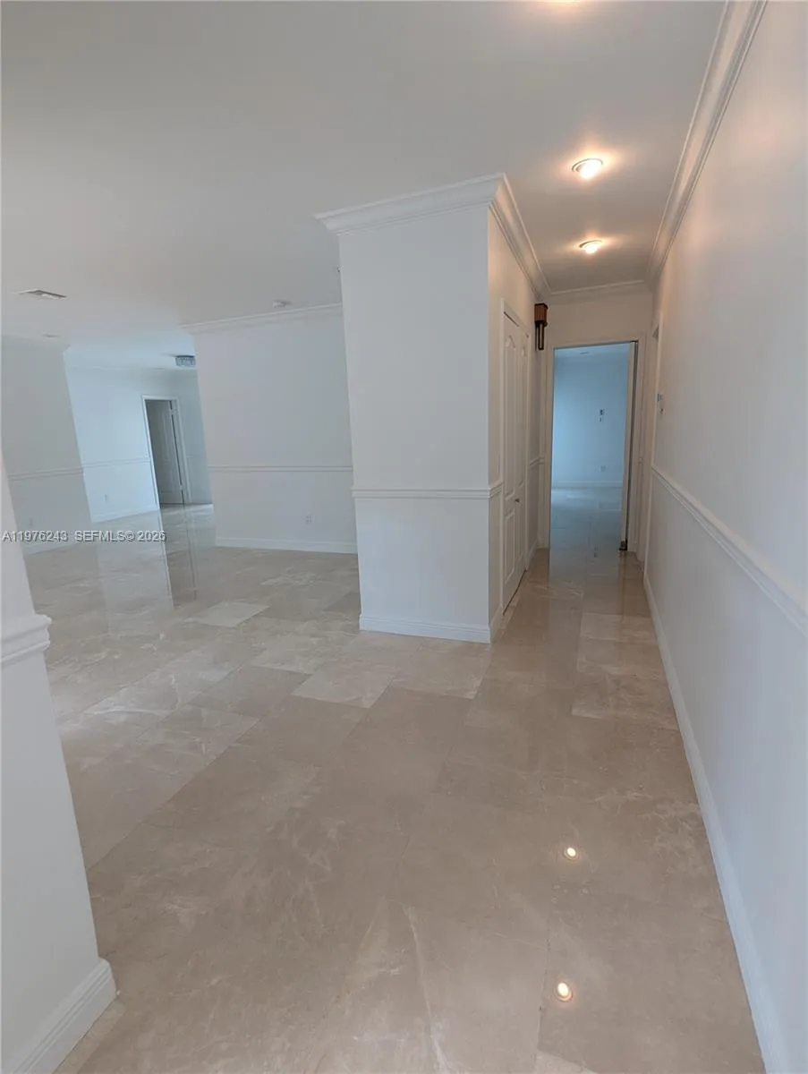 5920 Maynada St 5920, Coral Gables, Florida 33146, Coral Gables, Florida 33146, 5 Bedrooms Bedrooms, ,3 BathroomsBathrooms,Residential Lease,For Rent,5920 Maynada St 5920, Coral Gables, Florida 33146,A11976243