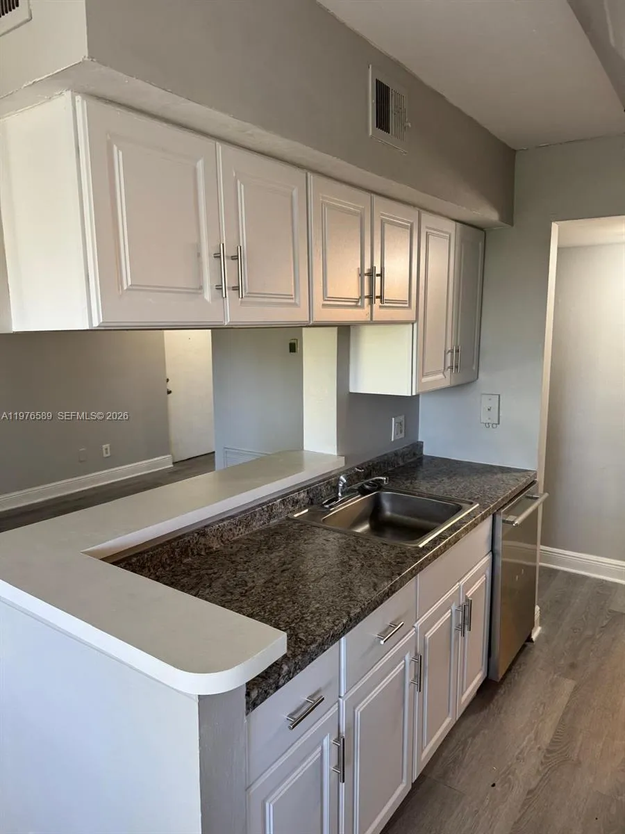 5740 Rock Island Rd 281, Tamarac, Florida 33319, Tamarac, Florida 33319, 1 Bedroom Bedrooms, ,1 BathroomBathrooms,Residential Lease,For Rent,5740 Rock Island Rd 281, Tamarac, Florida 33319,A11976589