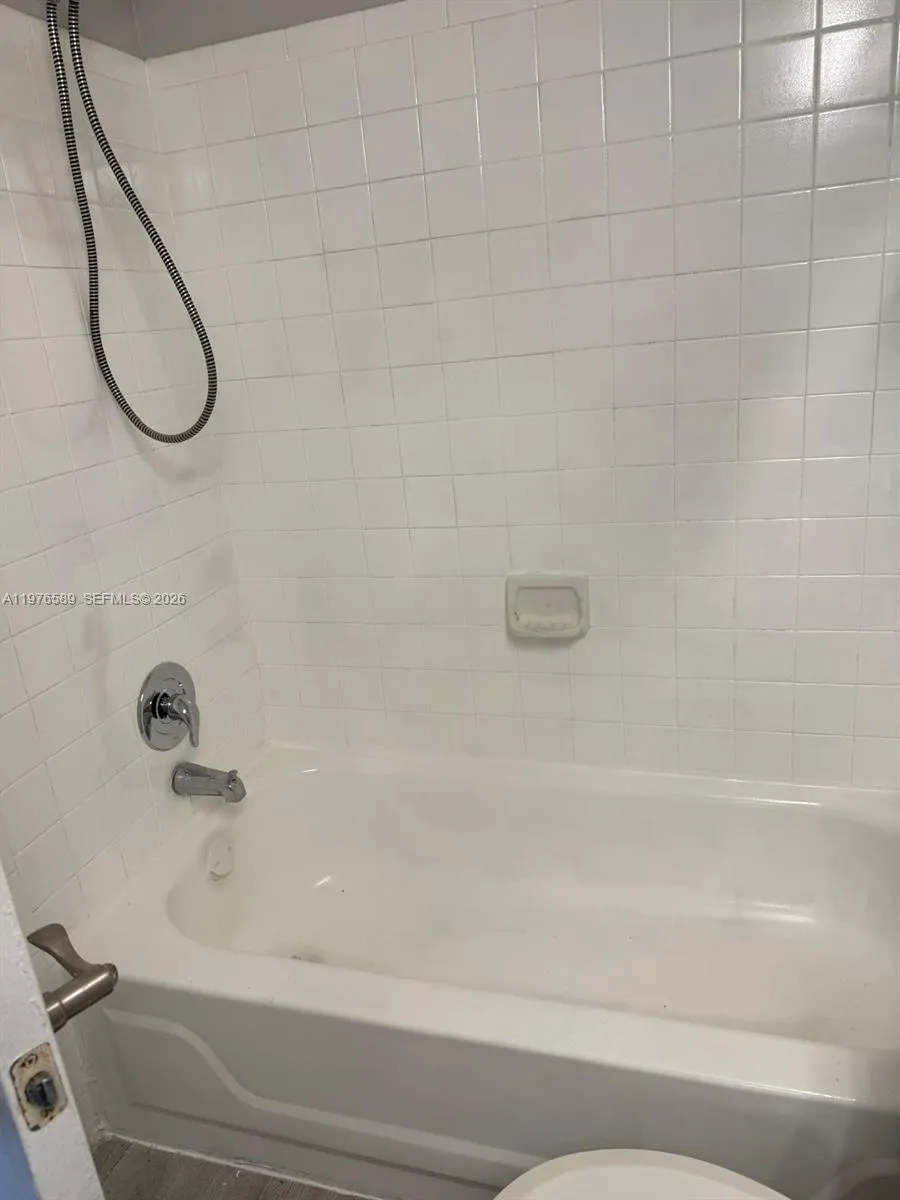 5740 Rock Island Rd 281, Tamarac, Florida 33319, Tamarac, Florida 33319, 1 Bedroom Bedrooms, ,1 BathroomBathrooms,Residential Lease,For Rent,5740 Rock Island Rd 281, Tamarac, Florida 33319,A11976589