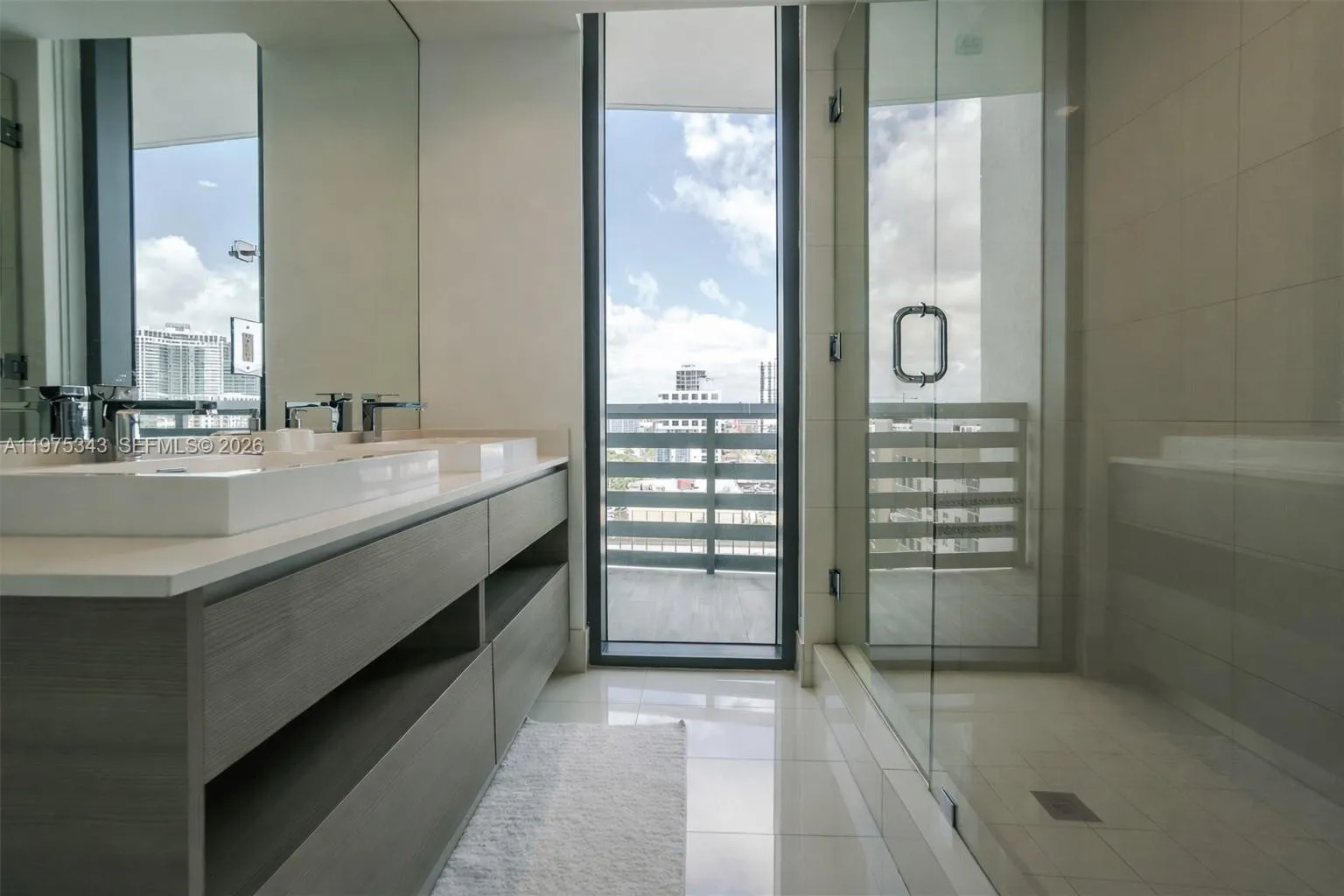 460 Ne 28th St 1101, Miami, Florida 33137, Miami, Florida 33137, 2 Bedrooms Bedrooms, ,2 BathroomsBathrooms,Residential Lease,For Rent,460 Ne 28th St 1101, Miami, Florida 33137,A11975343