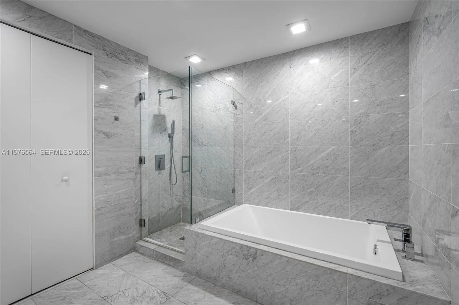 801 S Miami Ave 2901, Miami, Florida 33130, Miami, Florida 33130, 3 Bedrooms Bedrooms, ,4 BathroomsBathrooms,Residential,For Sale,801 S Miami Ave 2901, Miami, Florida 33130,A11976564