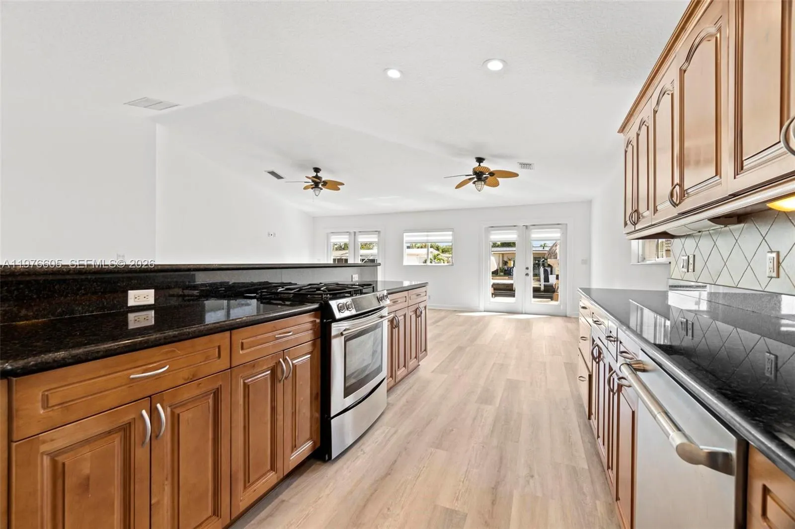 947 Nautilus Isle 0, Dania Beach, Florida 33004, Dania Beach, Florida 33004, 2 Bedrooms Bedrooms, ,2 BathroomsBathrooms,Residential Lease,For Rent,947 Nautilus Isle 0, Dania Beach, Florida 33004,A11976605
