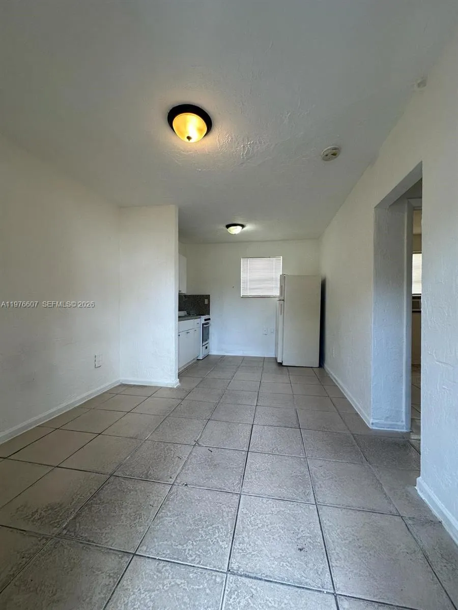 Miami, Florida 33136, 1 Bedroom Bedrooms, ,1 BathroomBathrooms,Residential Lease,For Rent,A11976607