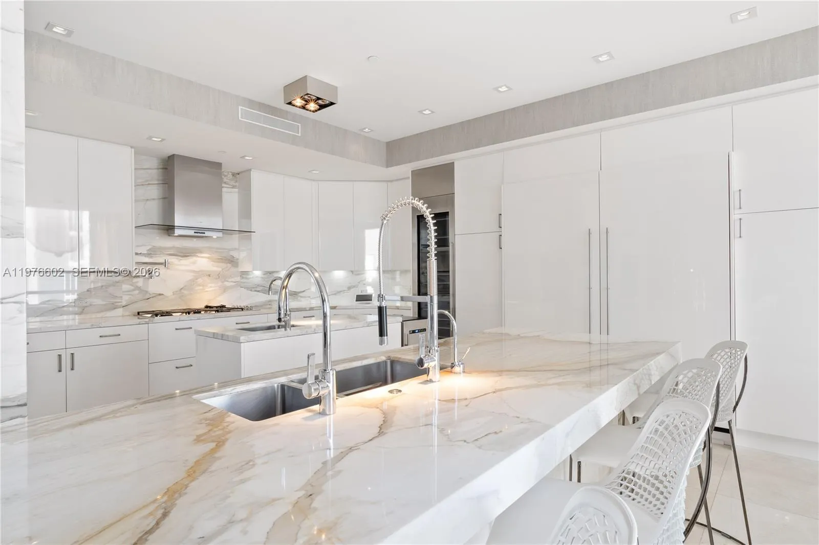 17749 Collins Ave 902, Sunny Isles Beach, Florida, Sunny Isles Beach, Florida 33160, 4 Bedrooms Bedrooms, ,6 BathroomsBathrooms,Residential Lease,For Rent,17749 Collins Ave 902, Sunny Isles Beach, Florida ,A11976602