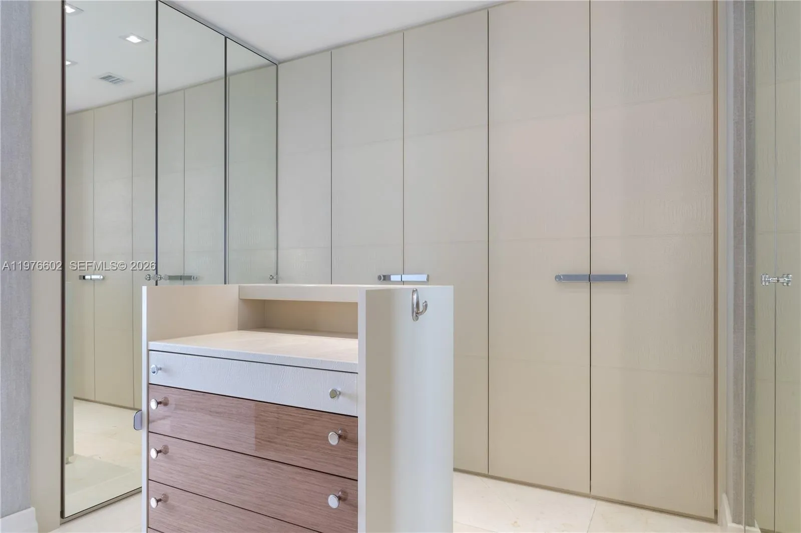 17749 Collins Ave 902, Sunny Isles Beach, Florida, Sunny Isles Beach, Florida 33160, 4 Bedrooms Bedrooms, ,6 BathroomsBathrooms,Residential Lease,For Rent,17749 Collins Ave 902, Sunny Isles Beach, Florida ,A11976602