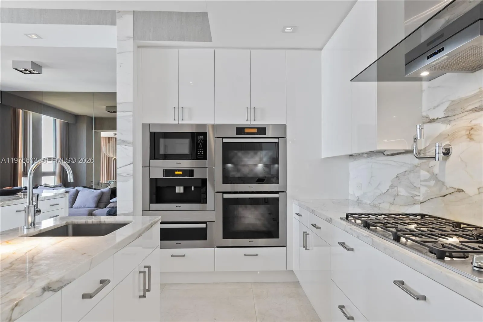 17749 Collins Ave 902, Sunny Isles Beach, Florida, Sunny Isles Beach, Florida 33160, 4 Bedrooms Bedrooms, ,6 BathroomsBathrooms,Residential Lease,For Rent,17749 Collins Ave 902, Sunny Isles Beach, Florida ,A11976602