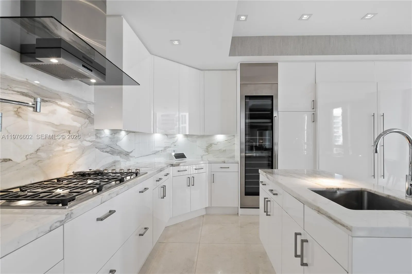 17749 Collins Ave 902, Sunny Isles Beach, Florida, Sunny Isles Beach, Florida 33160, 4 Bedrooms Bedrooms, ,6 BathroomsBathrooms,Residential Lease,For Rent,17749 Collins Ave 902, Sunny Isles Beach, Florida ,A11976602