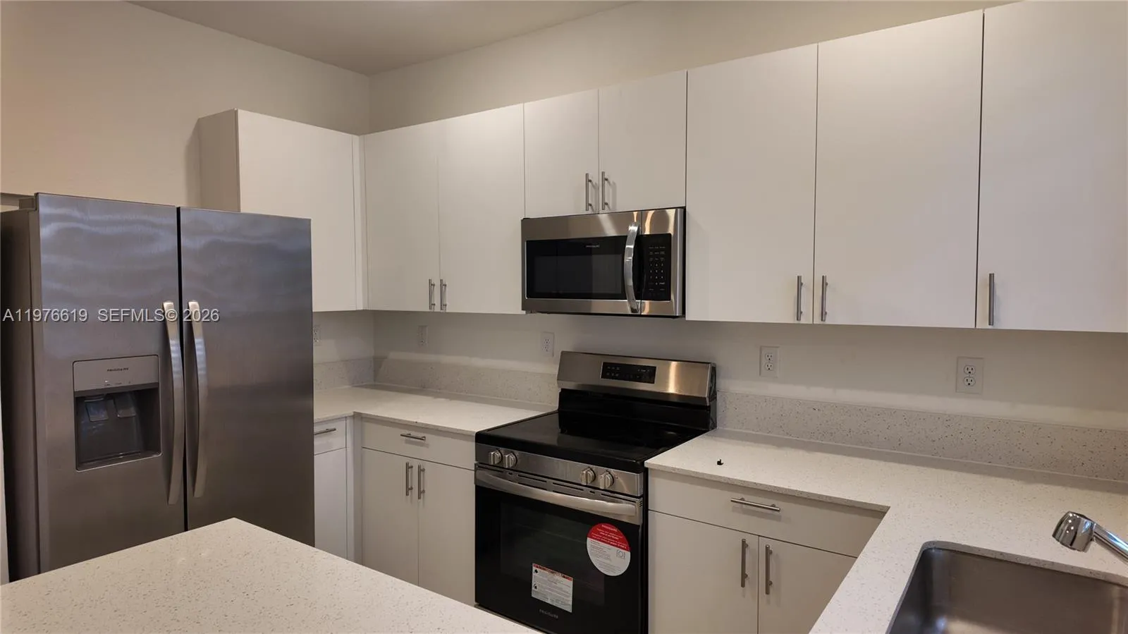 16243 Sw 292nd St 16243, Homestead, Florida 33033, Homestead, Florida 33033, 3 Bedrooms Bedrooms, ,2 BathroomsBathrooms,Residential Lease,For Rent,16243 Sw 292nd St 16243, Homestead, Florida 33033,A11976619