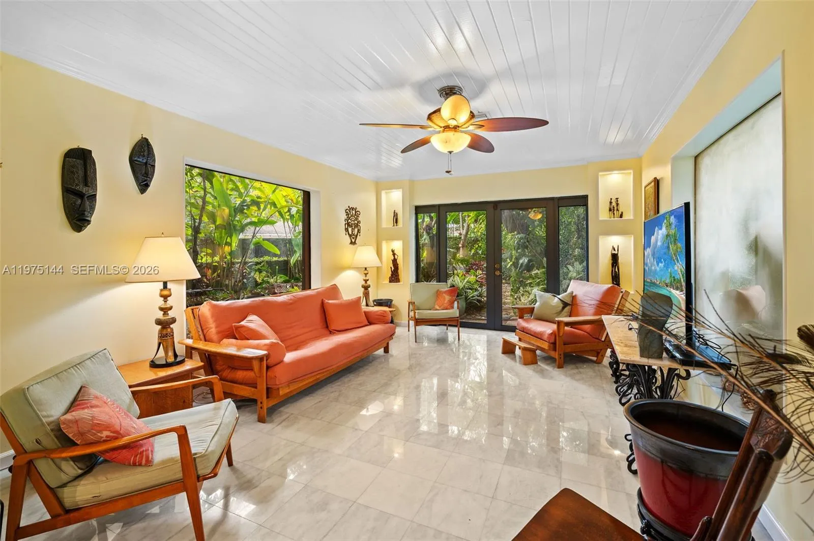 3820 Plaza St, Miami, Florida 33133, Miami, Florida 33133, 2 Bedrooms Bedrooms, ,2 BathroomsBathrooms,Residential,For Sale,3820 Plaza St, Miami, Florida 33133,A11975144